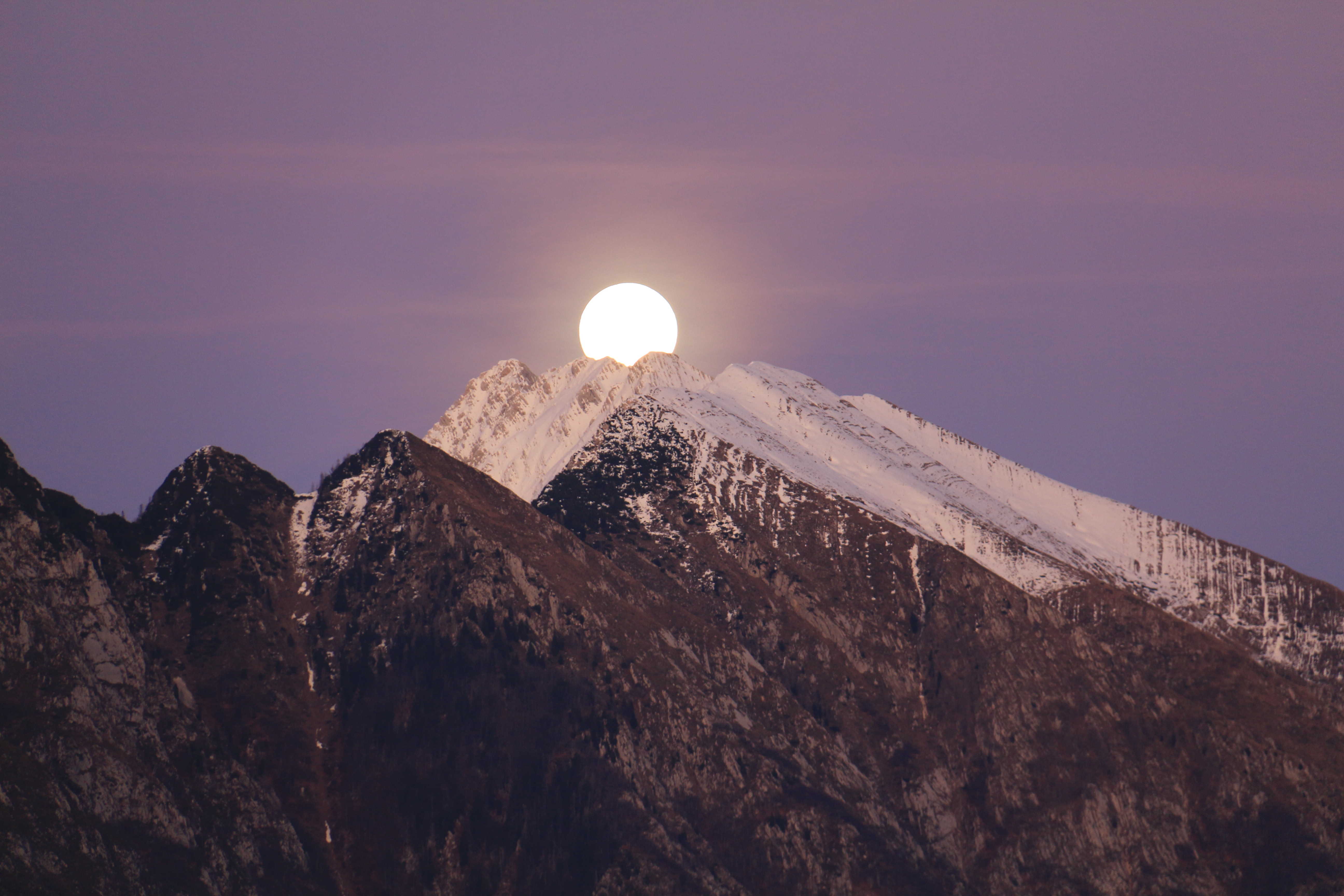 Full moon rising